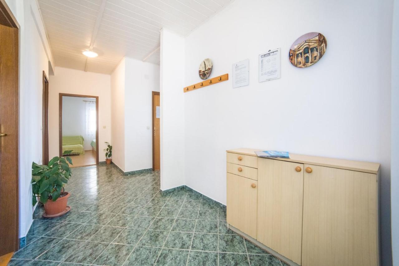 Apartment Jadranka Brist Exterior photo
