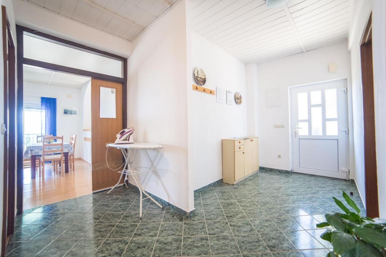 Apartment Jadranka Brist Exterior photo
